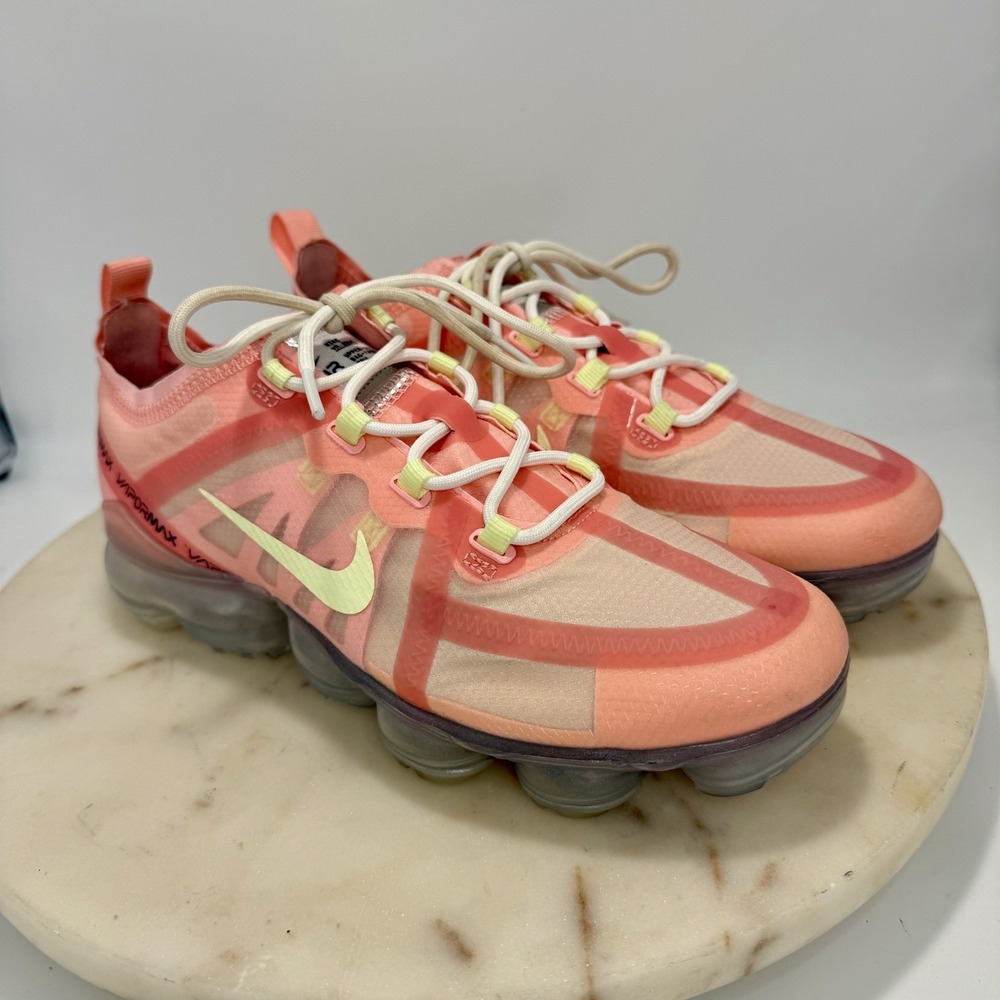 Nike Air VaporMax 2019 Pink Tint Sneakers Coral/peach/Neon Lace Up Women Size 8